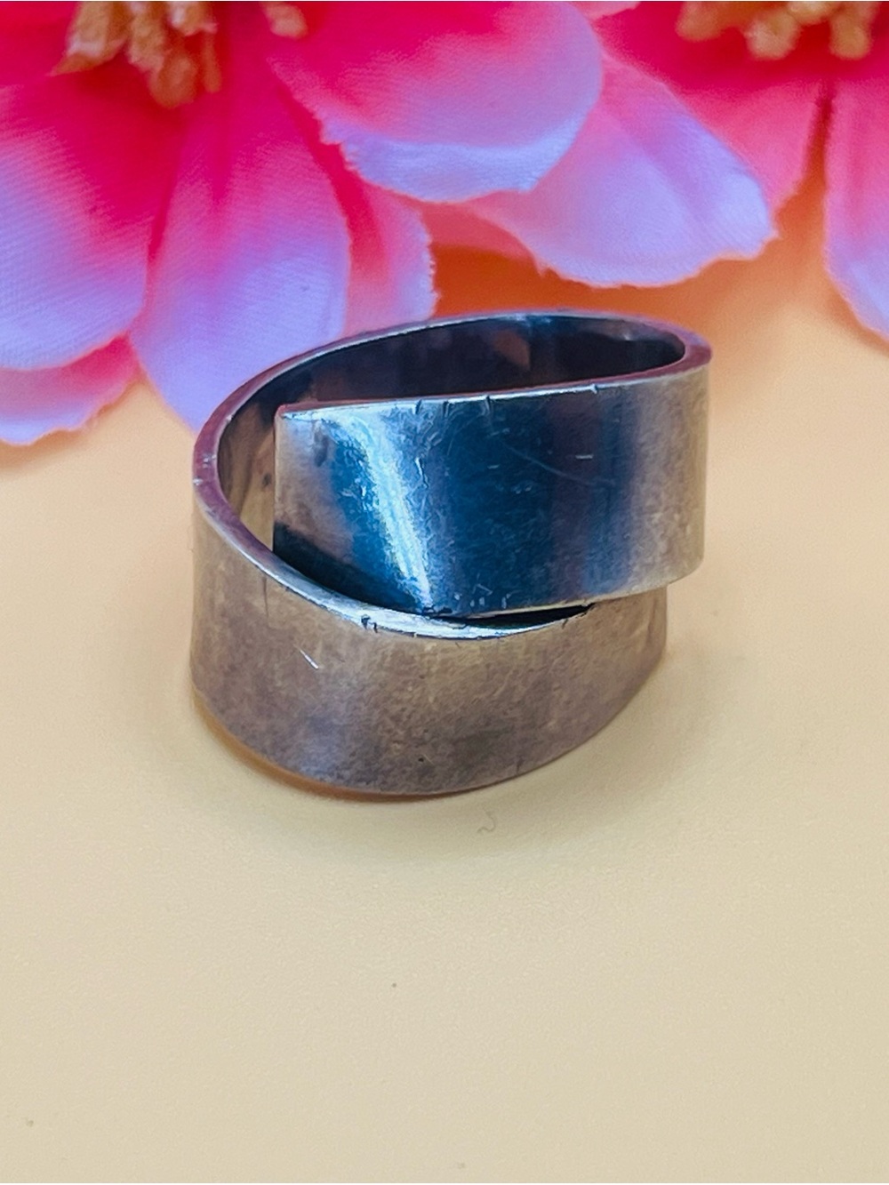 Silver double Wrap Band Ring size 7.5, stamped